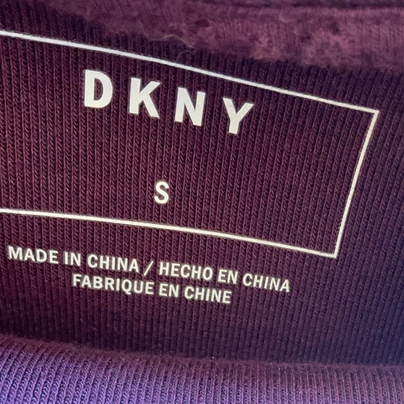 DKNY cozy sweater size small - Picture 3 of 3